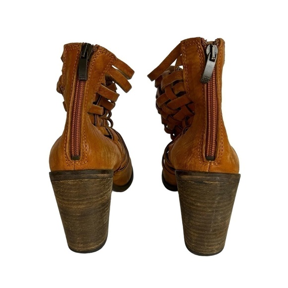Free People Carrera Heel Boot Bootie Leather Block Heel Size 37 Camel Boho - Picture 3 of 6